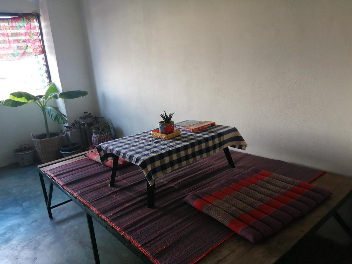 Chill Pill Hostel Chiang Khan Exterior photo